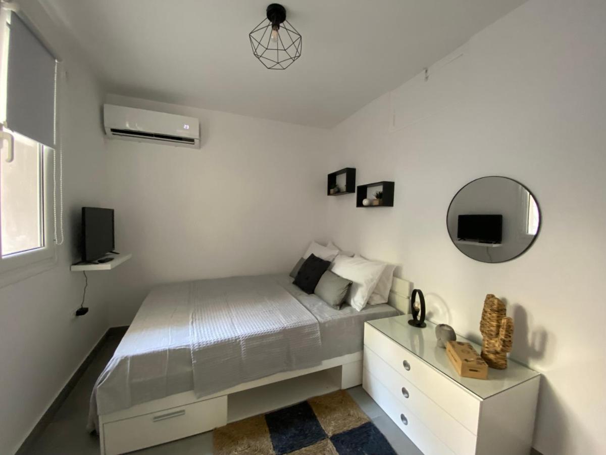 Apartment Tiny Little House Athens