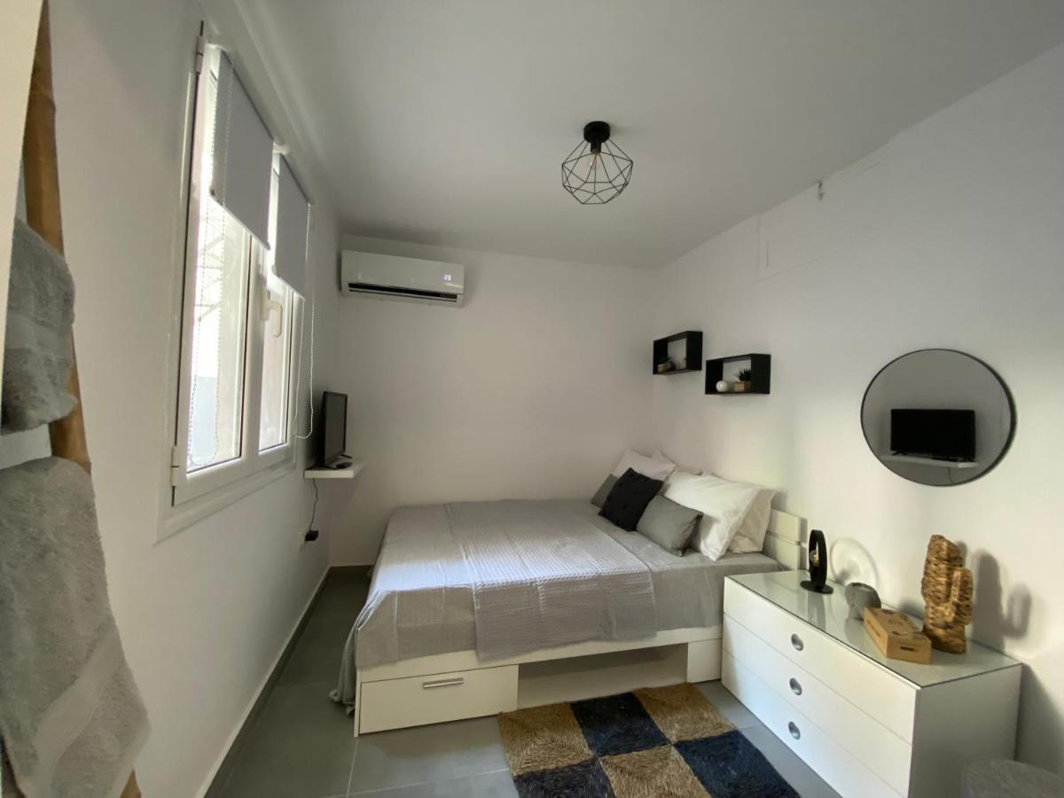 Tiny Little House * Athens